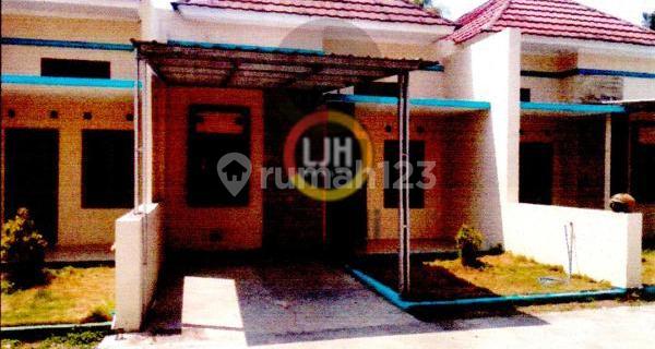 Rumah di PERUM GRAHA SEDAYU REGENCY GENUK Semarang 1