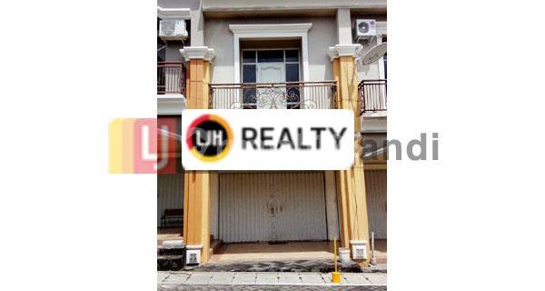 Ruko di Ngaliyan Square Semarang 1