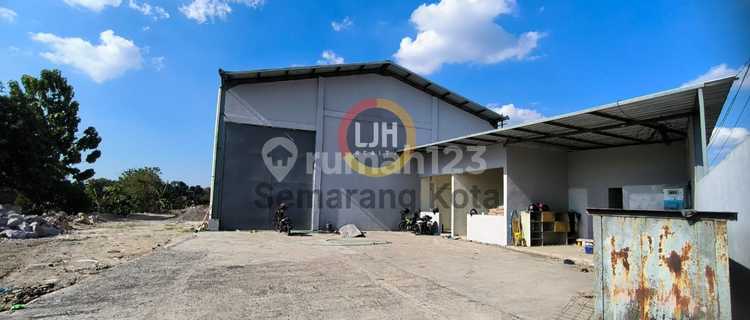 Warehouse in Candi Industrial Area 1