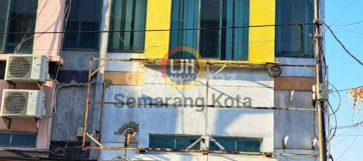 Ruko siap pakai di Mataram Plaza 1