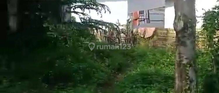 Tanah strategis depan jalan raya di Jl Pakuhaji Sukawali dekat mini market 886 m2 SHM  1