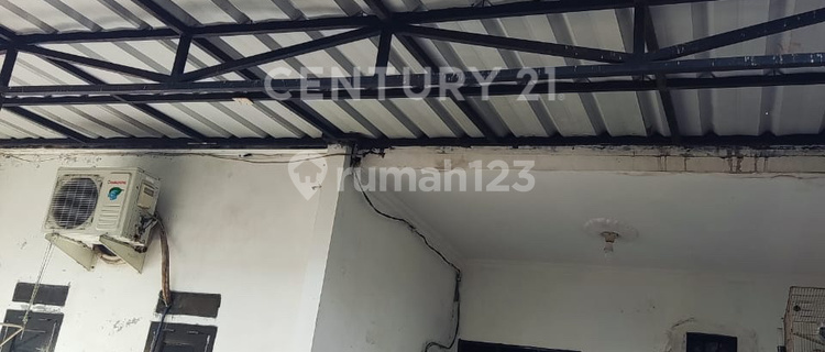 2-Story House in East Sepatan, Balaraja, Tangerang 1