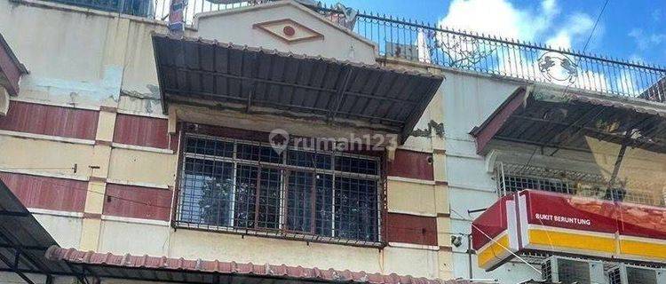 Dijual Ruko 2.5 Lantai Bukit Beruntung 1