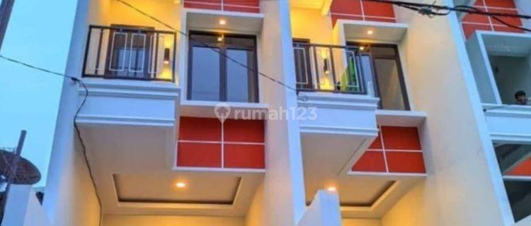 Dijual Rumah 3 Lantai Taman Ratu Jakarta Barat Bagus Baru Siap Huni Ada 4 Unit Rei 1