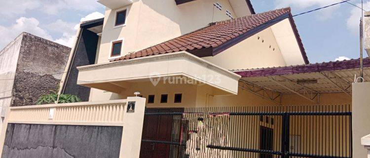 Rumah Bagus Furnish Strategis Siap Huni 1