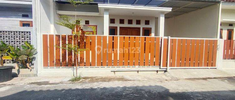 Rumah Baru Murah Strategis dekat UMS  1