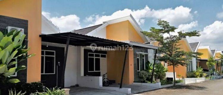 Rumah Cantik Cluster Full Furnish dekat Hotel Alana 1