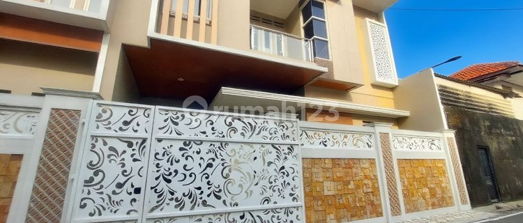 Rumah Baru Mewahsiap Huni 2 Lantai Dekat Mall Paragon Solo Kota 1