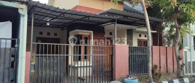 Rumah Bagus Nyaman Cluster Dekat Lor In Hotel Jl. Adisucipto Karanganyar Colomadu 1