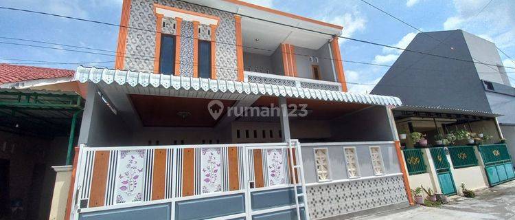 Rumah Baru Cantik 2 Lantai Di Perumahan Dekat Exit Tol Solo 1