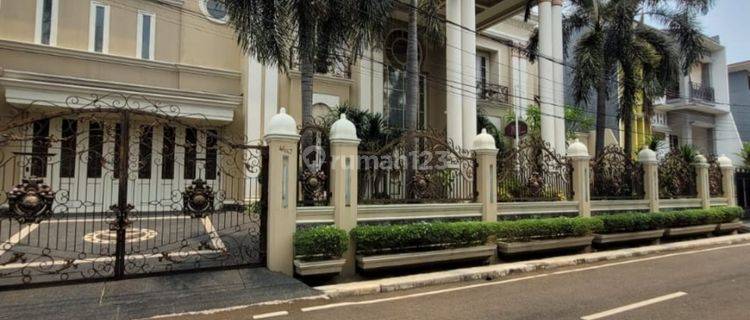 Rumah mewah full furnish di Duren Sawit,Jakarta Timur 1