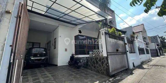 Rumah full furnish di Tebet barat dalam,Jakarta Selatan 1