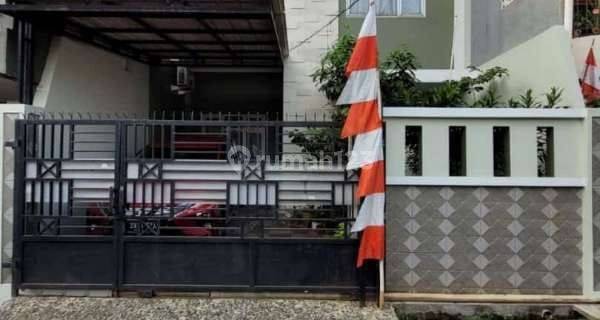 Rumah siap huni dalam komplekndi Pondok Bambu Jakarta Timur 1