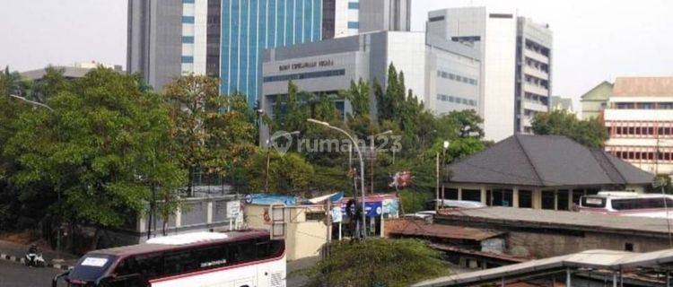 Ruko 1 lt siap usaha di belakang Gedung BKN Cawang,Jakarta Timur 1