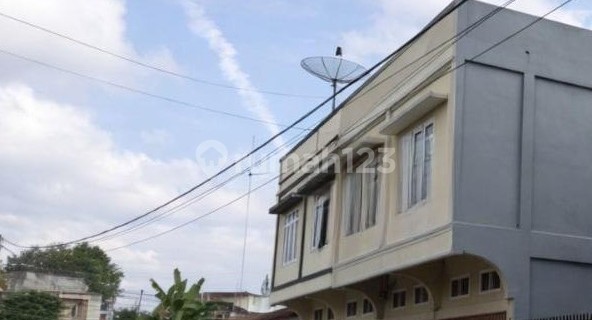 For Sale: Ready-to-Occupy Adjacent Shop Houses in Jambi 1