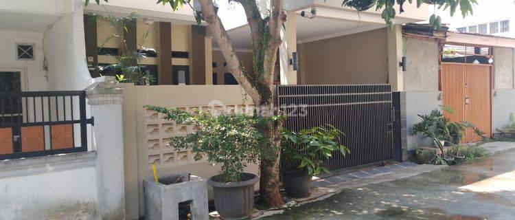 Rumah 1½ Lantai Siap Huni Di Vila Pamulang 1