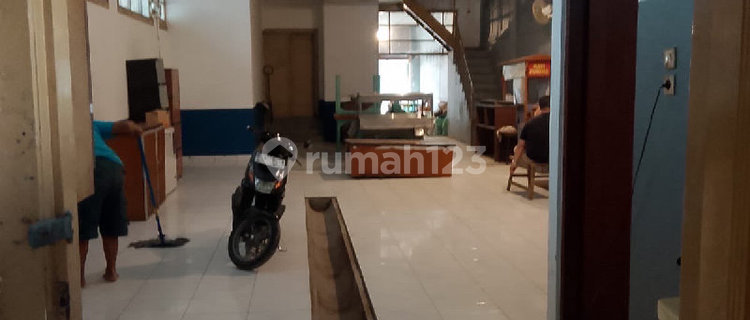 Store / Strategic Business Space in Bandung City, Bandung 1