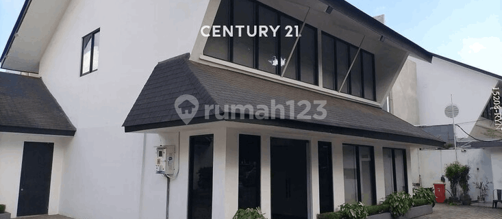 FOR RENT IN PREMIUM PAKUBUWONO AREA Suitable For Business Ventures 1