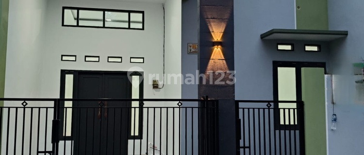 Rumah full renovasi di komplek pondok ungu Bekasi  1