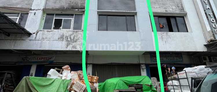 Di Jual Ruko Jalan Budi Komp Pergudangan 1