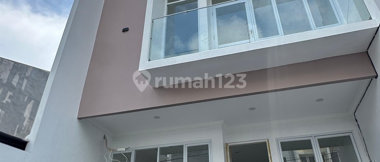 Cheap New House 6X17 Brand New 3 Floors North Facing Flood Free 1