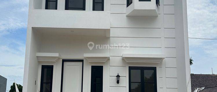 Rumah 2 Lantai Di Cibubur 3 Menit Dari Lrt Harjamukti 1