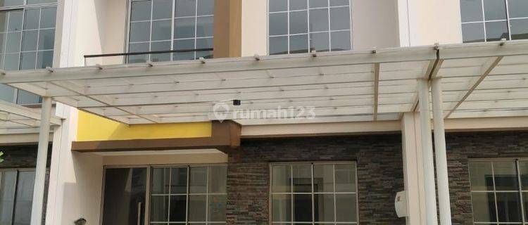 Cluster Arcadia, 3 Lantai Bagus  1