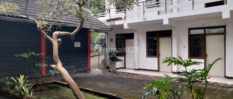 Rmh Kost2an 3 Lantai di Jl Bukit Jarian Ciumbuleuit 1