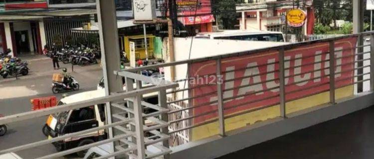 Ruko 3 Lantai Utk Kantor.,cafe ,usaha Lain2 di Setiabudi Mainroad 1