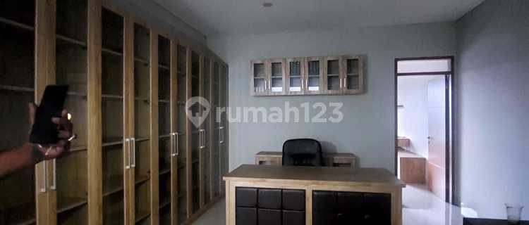 3-Story Shop House for Business, Antapani Bandung Office 1