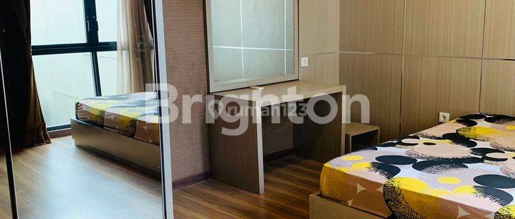 TERMURAH Rumah 3 lantai siap huni di cluster Lancewood Navapark  1