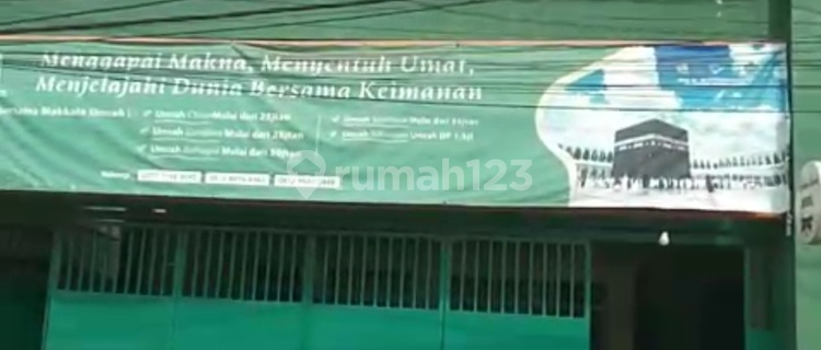 For Rent: 2.5-story shop house in Eyang Agung. 1