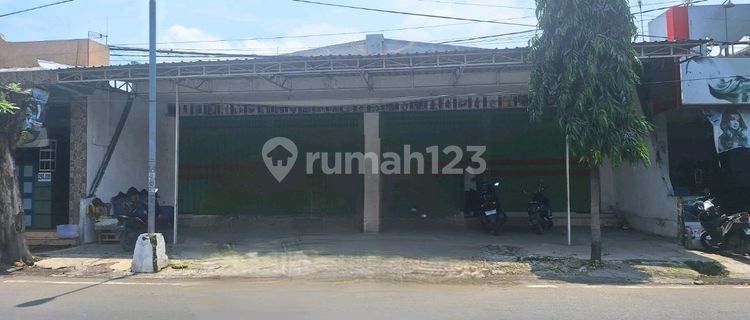 Commercial Shop-House Area on Bupati Ismail Road, Ngoro, Jombang, East Java 1
