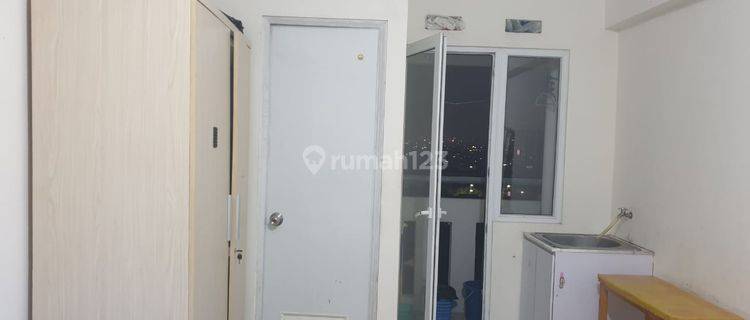 Unit Studio Harga Non Furnished di Apartemen Green Pramuka Jakpus 1