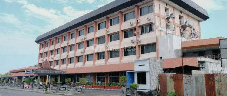 Hotel Jember Nol Jalan Propinsi Strategis Sebelah Mcd Transmart  1