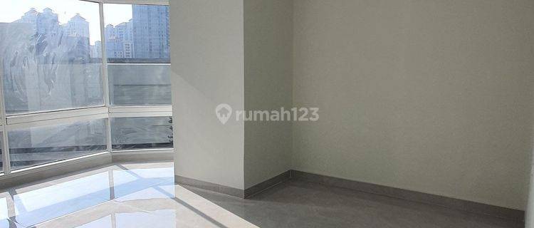 TA Kondo,146m2, KT 3+1, semifurnish. Apartemen Taman Anggrek 3 Kamar Tidur Baru Semi Furnished