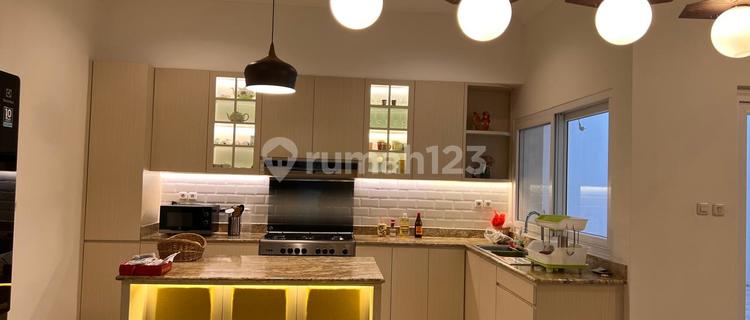 Rumah Cantik Terawat Bersih Lokasi Cluster Favorite Di Alam Sutera 1
