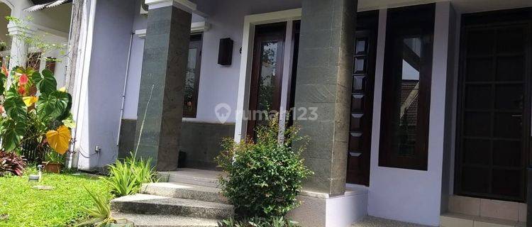 Di jual rumah modern minimalis di Pondok hijau, geger kalong bandung utara 1