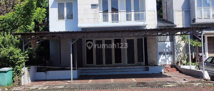 Di Sewakan Rumah Terawat Dalam Cluster One Gate Di Cigadung 1