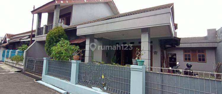 Rumah luas lokasi strategis di bogor yang sejuk 1