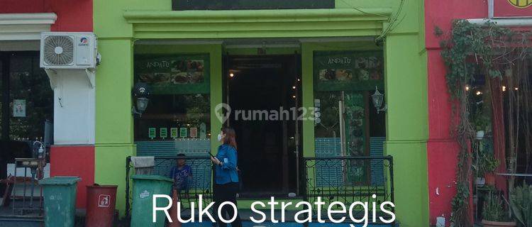 Ruko murah sertifikat di jalan utama Thamrin Sentul city bogor 1