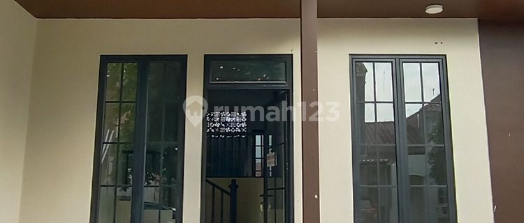 Ready-to-Occupy House with SHM in Casablanca Cluster, Sentul City, Bogor 1