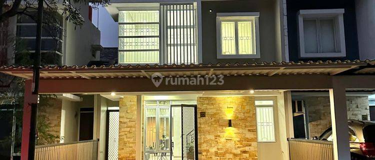 Rumah Mewah Elegan 2 Lantai di Metland Transyogi Cileungsi 1