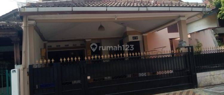 Rumah 1,5 Lantai 200 M2 di Billymoon Pondok Kelapa Jakarta Timur 1