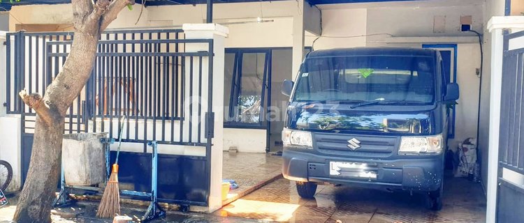 Western Village House, Sememi West Surabaya 1