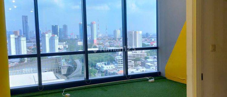 SEWA OFFICE TOWER LANTAI 15 Ciputra World Surabaya 1