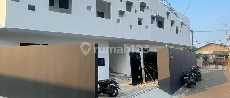 For Sale: New 10-Door Boarding House in Jatibening Near Cikunir 1 LRT Station 1