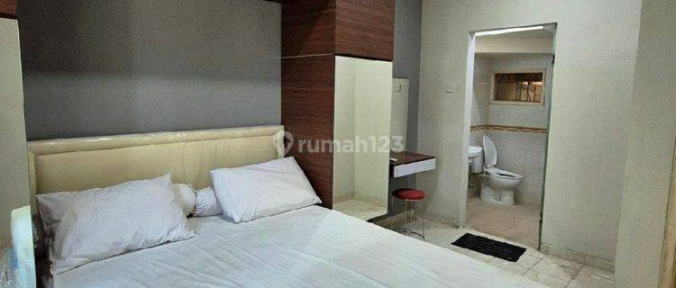 Rumah full furnish mewah di pakuwon city surabaya timur 1