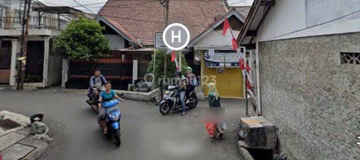 Rumah Strategis Belakang Bidakara, Pancoran, Tebet Akses 2 Mobil 1