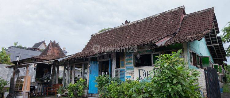 Disewakan Unit Resto Rumah Dikawasan Strategis Kerobokan, Bali 1